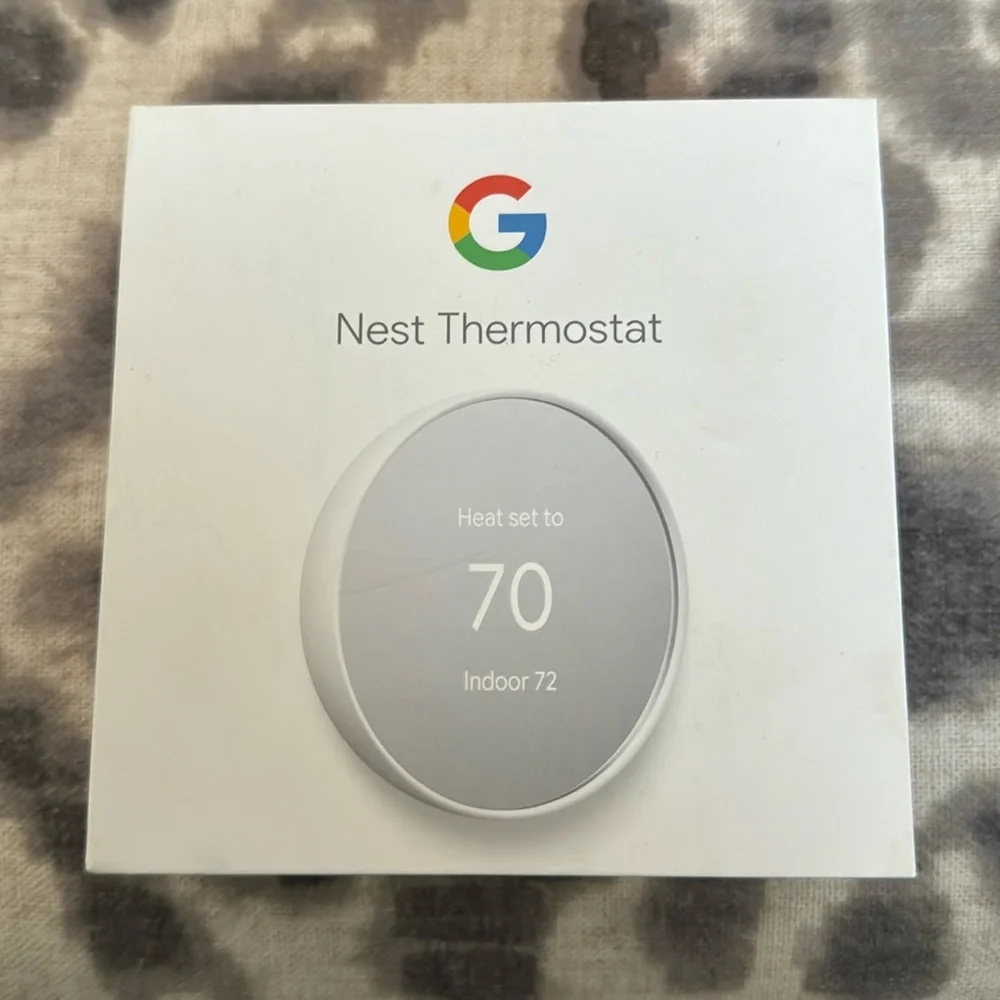 Google Nest Thermostat model G4CVZ Snow
